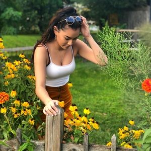 Meet your Posher, Sam